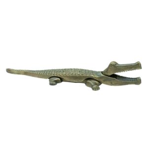 alligator nutcracker