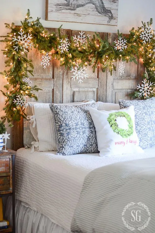 cozy christmas bedroom