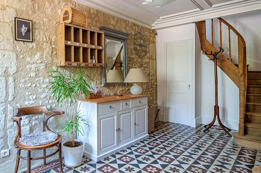 french-country-entryway