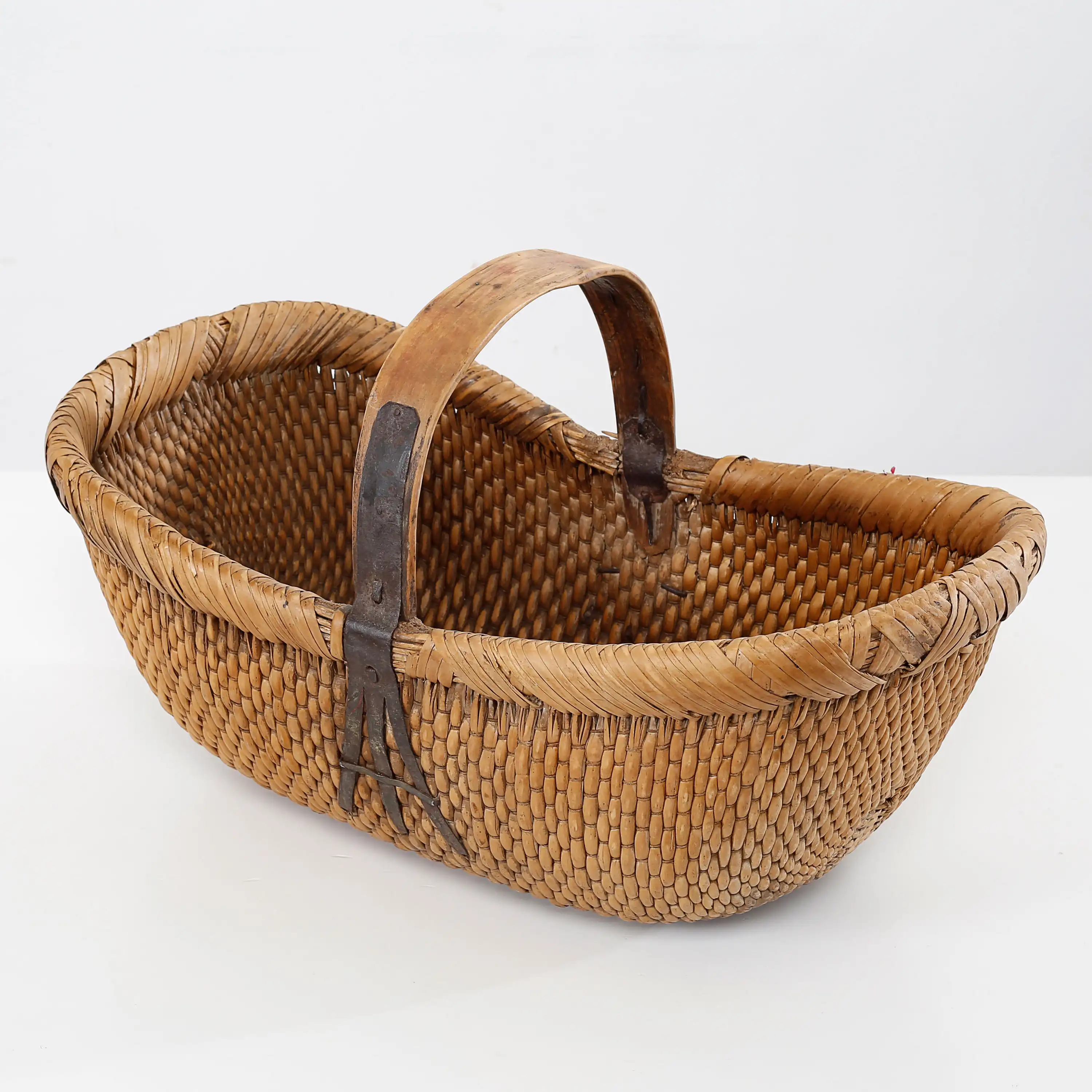 Lily's Living Vintage Willow Wicker Basket | Wayfair