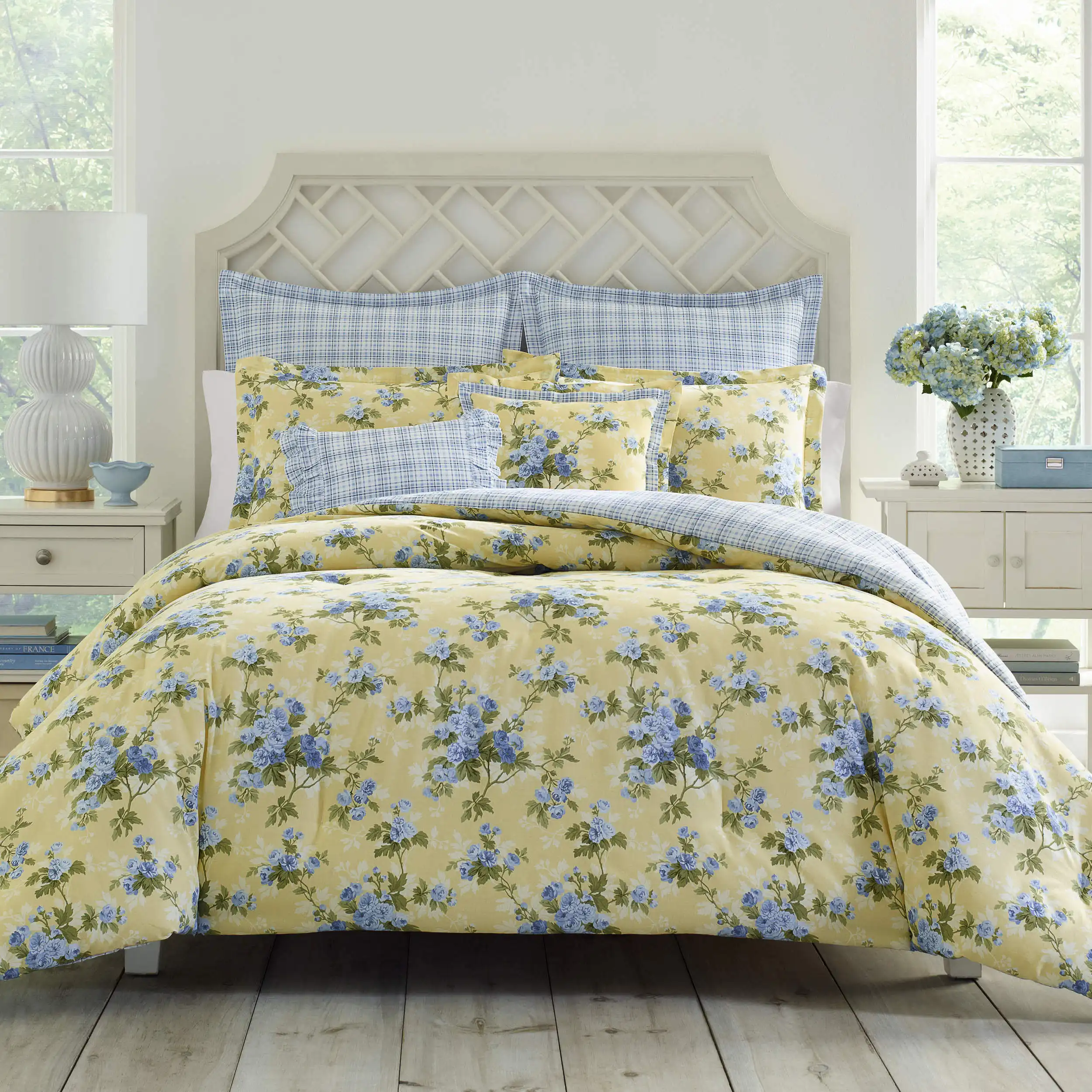 Laura Ashley Cassidy Cotton Yellow Duvet Cover Bonus Set & Reviews | Wayfair