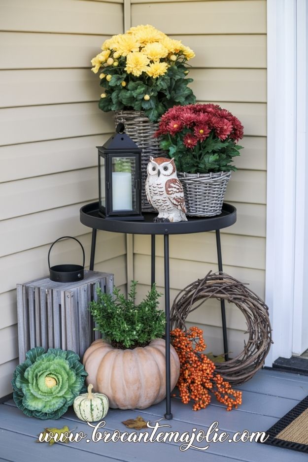 natural fall front porch decor