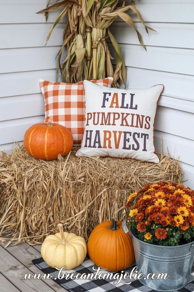 country fall porch decor
