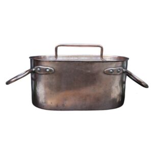 French vintage daubiere with lid