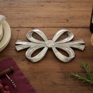 Vintage French Brass Ribbon Centerpiece – Elegant Bow Decor