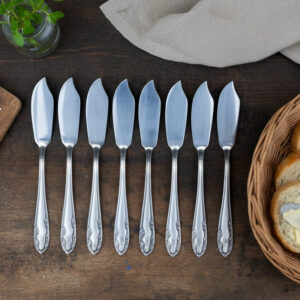 Vintage fish cutting set