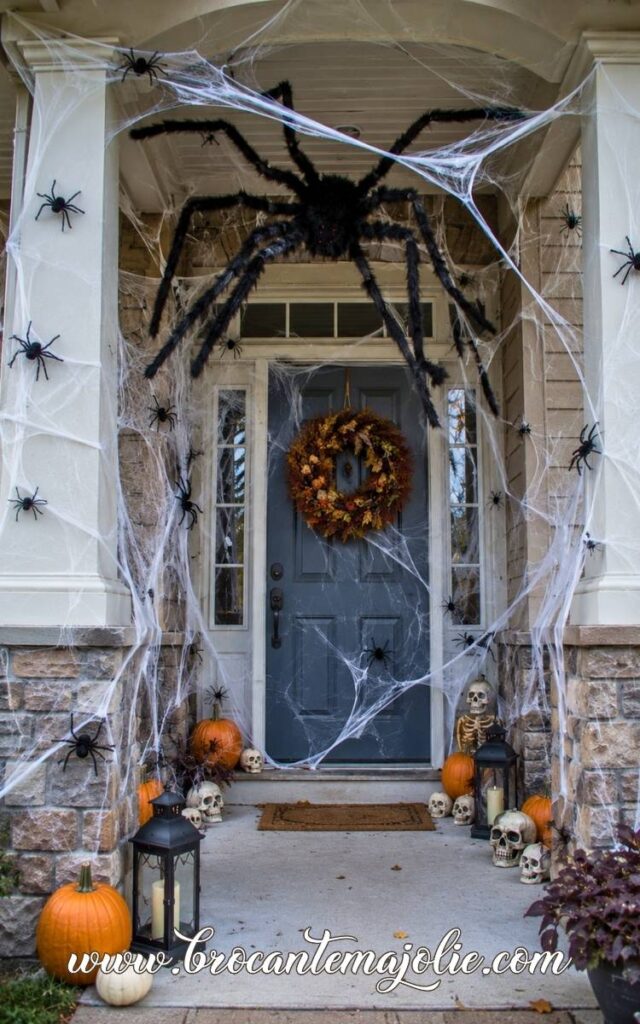 halloween front yard theme