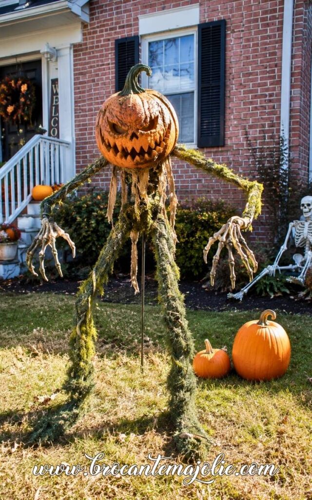 halloween yard display