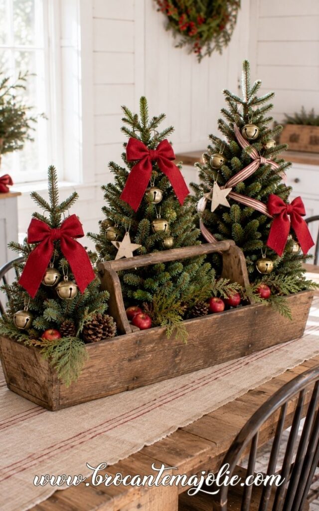 mini christmas tree display